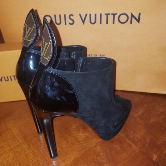 Authentic Louis Vuitton Temptation Peep-Toe Platform Booties - Picture 1 of 12
